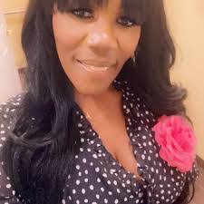 Lakeisha Lloyd's Instagram, Twitter & Facebook