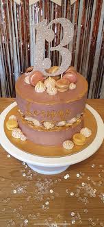 Rose Gold Fault Line Cake