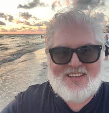 Ron Roark (@theronroark) • Instagram photos and videos