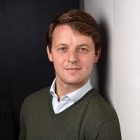 Alex Grubb's Instagram, Twitter & Facebook