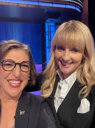 These contestants brought so much excitement to the Alex Trebek stage!🤩🙌  Stream #CelebrityJeopardy!