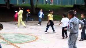 No existe nada más divertido que un tradicional juego de canicas con tus amigos. Congelados Juegos Tradicionales En Diversion Al Maximo De Cd Guzman Jal Youtube