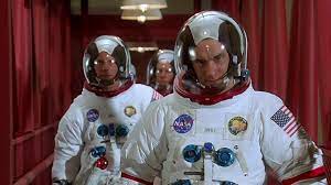 Apolo 13 1995 Putlocker Film Complet Streaming El Apolo 13 Inicia Su Viaje A La Luna En Abril De 1970 Apollo 13 Movies Coming To Netflix Good Movies To Watch