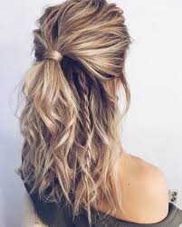 It is a versatile length that can be worn up to look. 52 Easy Lazy Pretty Hairstyle For Medium Length Hair Diy Medium Length Hair Styles Hair Styles Hairstyle