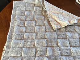 petite couverture naissance pour bebe tricotee en laine sport de bergere de france dentelle broderie tricot cuisine jardinage et questions environnementales d modeles de couverture pour tricoter couverture bebe laine couverture tricotee