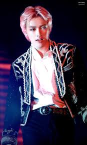 Pin By Kaitlynn Marshall On Ateez Kim Hongjoong Kpop Guys Kim