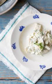 Feine Sahne Fischfilet Hering Mit Apfel Und Zwiebel Zum Rezept Kommst Du Mit Einem Klick Auf Das Bild Essen Rezepte Fischgerichte