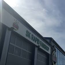 Jul 21, 2021 · fanshop sv ried 1912 kontakt telefon: Sk Rapid Wien Fanshop Sportzubehorladen In Penzing