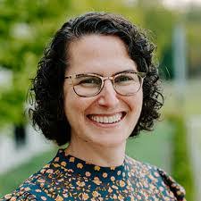 Toni Jacobsen's Instagram, Twitter & Facebook