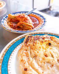 Starting The Day The Malay Way With A Roadside Roti Canai At Roti Cana On Transfer Road Roti Canai Is One Of The Most Popular Malaysian Di Food Roti Breakfast