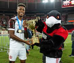 One of his best performances from last period, was the match against fortaleza, played on 23 june 2021 in série a (regular season). Al Nassr Monitora Bruno Henrique Do Flamengo