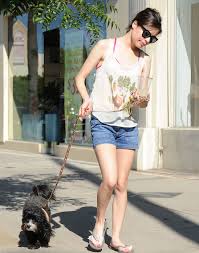 Miranda cosgrove icarly season 1 photos | miranda cosgrove icarly screencaps. Miranda Cosgrove Walking Her Baby Imgur