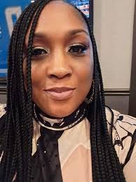 Uplifting and Supporting Women in a Motivational Space