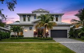 473 1st Ave S Naples Fl Florida 34102 Naples Real Estate Naples Home For Sale With Images House Styles Real Estate Naples Fl