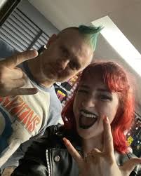 Ella Thayer (@ella.gracethayer) • Instagram फोटोहरू र भिडियोहरू