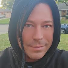 Rose Merryman's Instagram, Twitter & Facebook