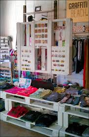 Wood Pallet D I Y Jewelry Fixture Fixtures Close Up Pallet Display Wood Pallets Wood Jewelry Display