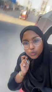 Ayanita🦋 (@ayanish_n)