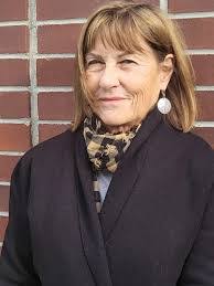 Geraldine Hewitt's Instagram, Twitter & Facebook