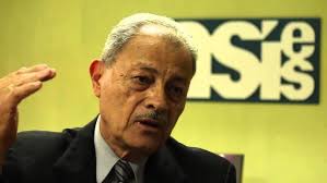 A quien beneficia el tipo de cambio, importadores o exportadores ?