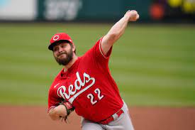 Home shop tour music videos news contact. Cincinnati Reds Offense Silent In Loss To St Louis Cardinals