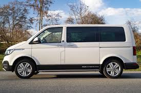 Gerade vor dem kauf eines vw busses interessieren sich viele von euch für die vw t6.1 maße. Vw T6 1 Multivan Panamericana 2 0 Tdi 4motion Im Test