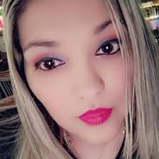 Who is a good hair and makeup artist in Robstown?