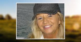 Don Salyards's Instagram, Twitter & Facebook