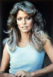 Do You Remember These Trendy Hairstyles From Your High School Days Trendy Hairstyles Popular Hairstyles Hair Styles
