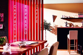 Sämtliche artikel der aktuellen kadeco lamellenvorhang kollektion sind von uns lieferbar. Lamellenvorhang Der Klassiker Fur S Buro Kadeco