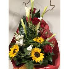 I prezzi sono comprensivi di consegna senza nessun. Mazzo Di Fiori Con Rose Rosse Calle E Girasoli Eshop Bardin Gardencenter