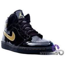 Air Jordan Retro 1 Black And Gold Nike Air Jordan 1 I Retro Black Gold Air Jordans Black Nike Shoes Black Gold Jordans