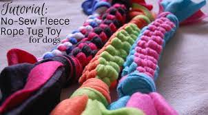 If you want to bind all the strips consecutively, you will have a huge mess for a dog pull toy. Learn How To Make This Quick And Easy Rope Tug Toy For Your Dog Salem Our Fur Baby Pinterest Sobaki Igrushki Dlya Sobak And Zhivotnye