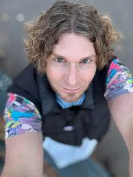 Hey everyone. Just checking this out. Single and living in the Dallas/Fort  Worth area. Just got back from my first trip to NYC and loved it. I'm a  hopeless romantic and love