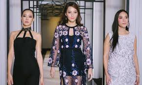 Đọ trình catwak của 2 siêu mẫu của việt nam và thái lan. The Face Thailand 2014