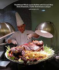 The buffet will include middle eastern specialties and signature dishes that represent 13 states in malaysia. Buka Puasa Buffet 2017 Eastin Hotel Kuala Lumpur Home Is Where My Heart Is