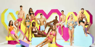 The series is presented by caroline flack, and is narrated by iain stirling. Season 7 Uk Love Island Itv Wiki Fandom