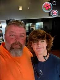 Dwight Barnes your wallet is at Raymond McDonald's.