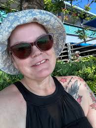 Hello 👋 I'm Kylie 50 years young from Sunshine West. Looking for my  person, not rushing but only looking for genuine & honest people. Would  like to have plenty of laughs along