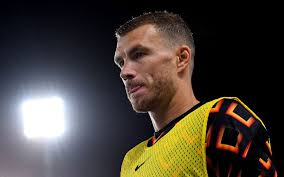 Edin dzeko at oktoberfest singing city songs. Bomb Edin Dzeko Would Be The Covered Of Fc Barcelona For The Forward