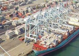 Apm terminals pier 400 (los angeles, california). Port Strategy Automated La Trucks Delayed After Protest