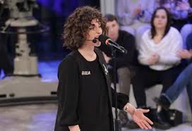 Scopriamo chi sono gli altri allievi della nuova edizione del talent. Amici 2020 Puntata Di Sabato 1 Febbraio Valentin Giulia E Nicolai Al Serale Davidemaggio It