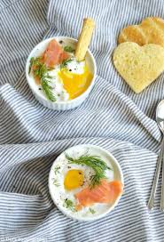 Oeufs Cocotte Cremeux Au Saumon Fume A L Aneth Del S Cooking Twist Recette Recettes De Cuisine Recette Saumon Cuisine