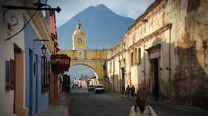 Geographical and historical treatment of antigua and barbuda, islands that form an independent state in the lesser antilles in the eastern caribbean sea, at the southern end of the leeward islands chain. Tourism In Antigua And Barbuda Is Sending Covid Skyrocketing Hindustan Times