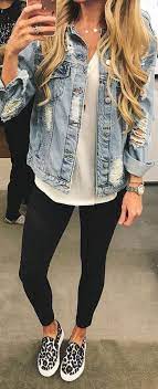 30 Cute And Casual Winter Outfit Ideas For School Comfy Casual Outfits Casual Winter Outfits Outfits With Leggings
