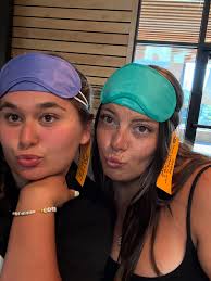 happy new year from these stars 🌟 !!