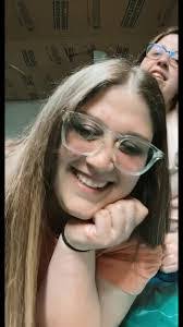 Amanda Santoro's Instagram, Twitter & Facebook