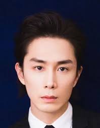 Lee Seung Hyun (이승현)