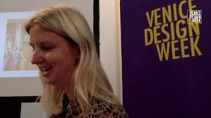 Conferenza tenuta da Cameron Bird Saskin