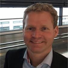 🎉 🥂 Unsere Senior Beraterin Claudia feiert heute ihr 25-jähriges Jubiläum 